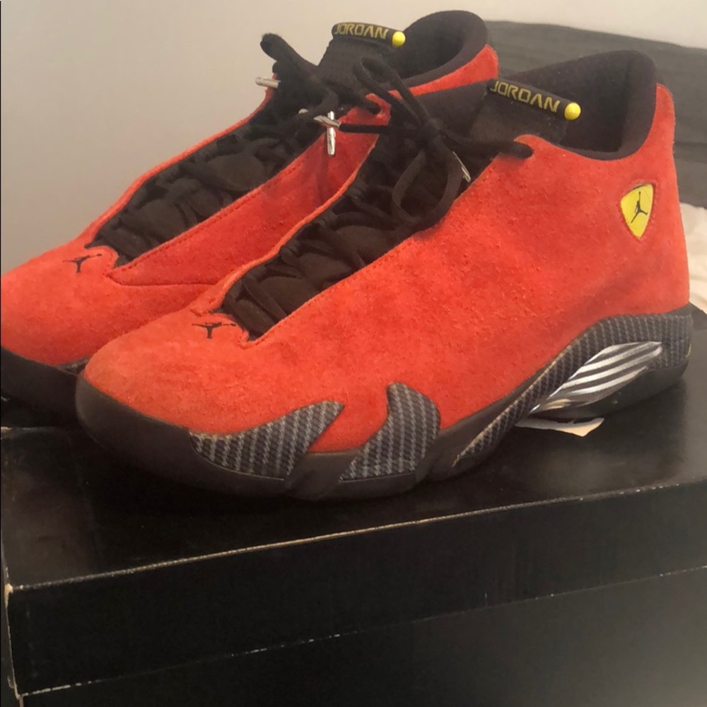 Jordan Ferrari 14s 9/10 condition! OG BOX